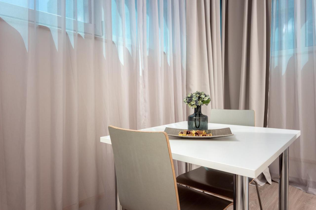 Apartments Lovret Flowers スプリト エクステリア 写真