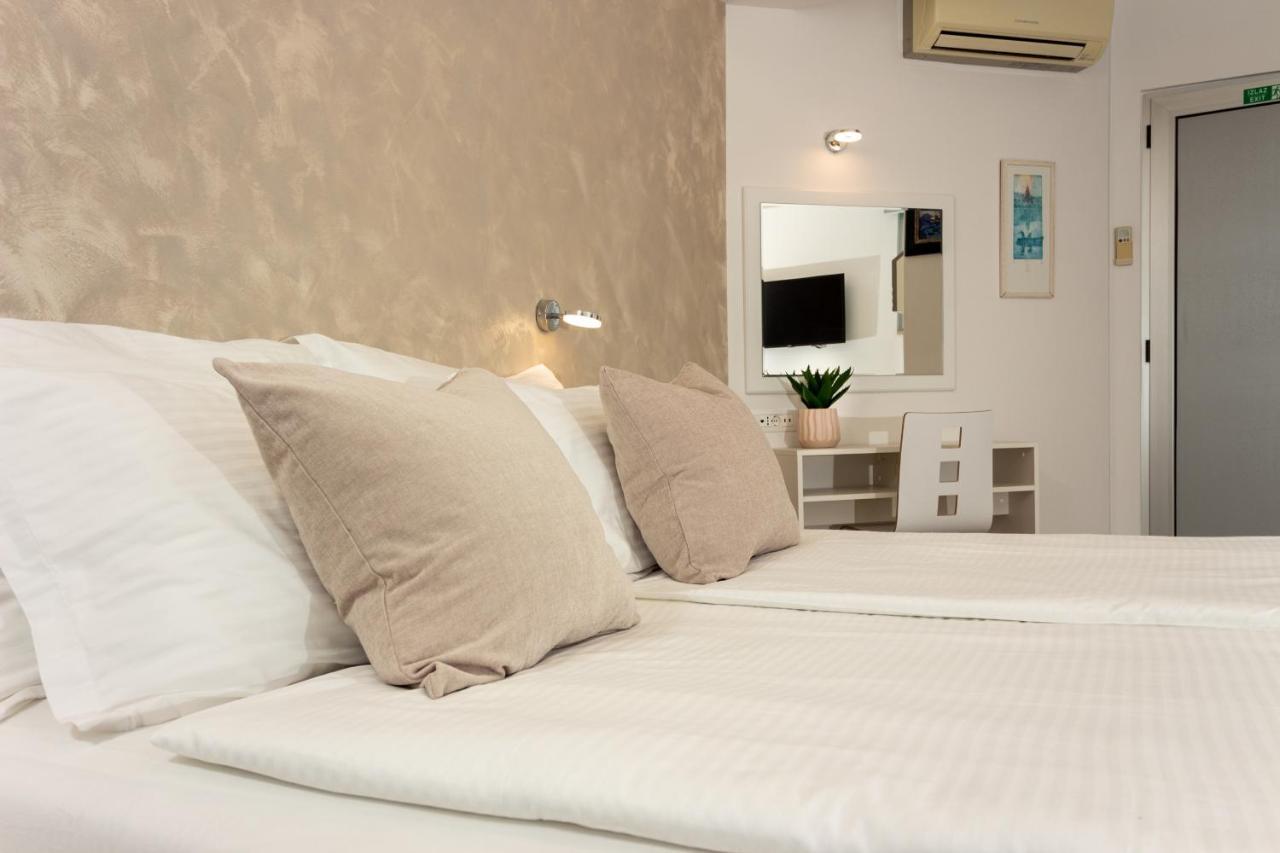 Apartments Lovret Flowers スプリト エクステリア 写真